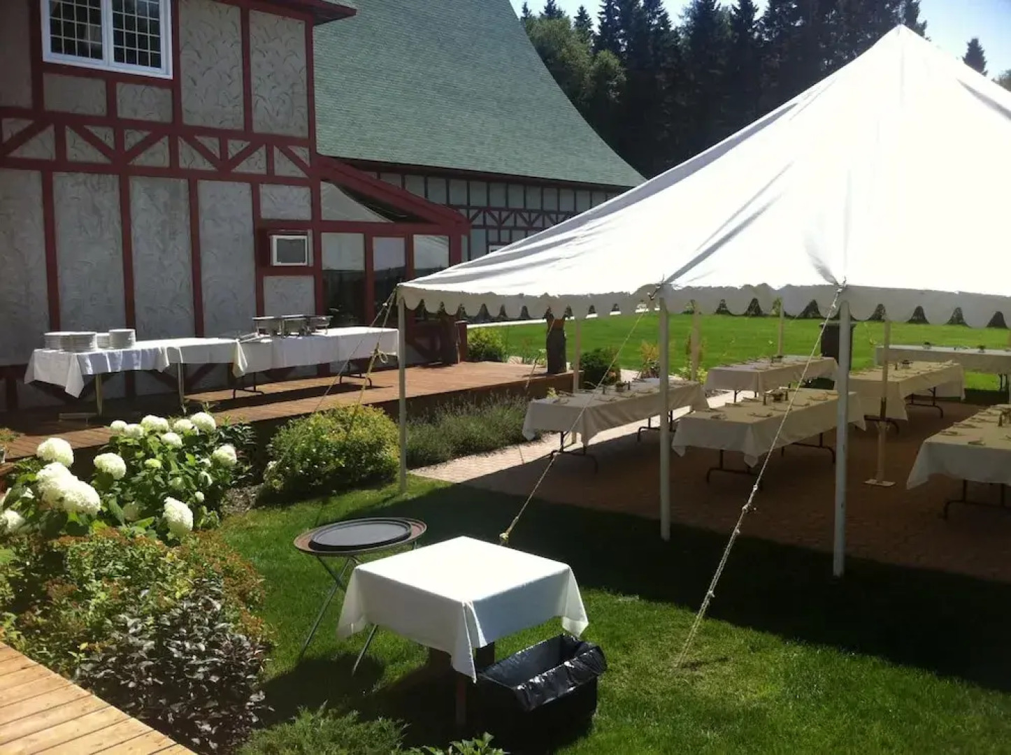 Pathsaala Inn & Restaurant