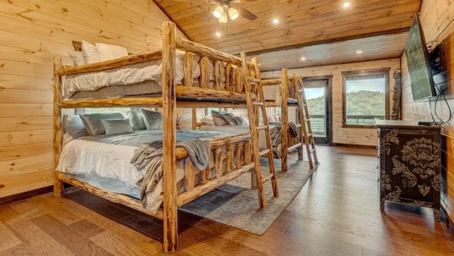 4 Leaf Clover by Escape to Blue Ridge