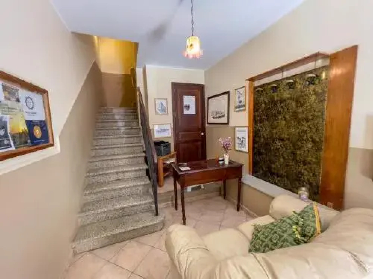 La cura Dolmen House