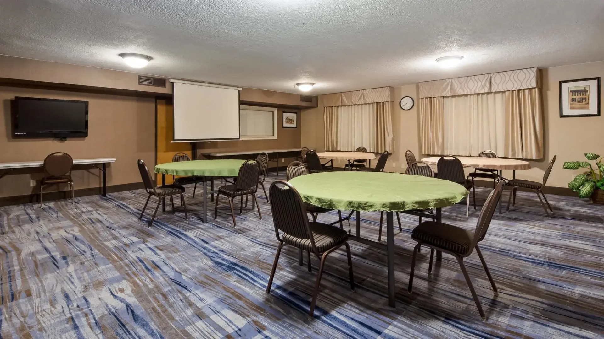 Best Western On The River