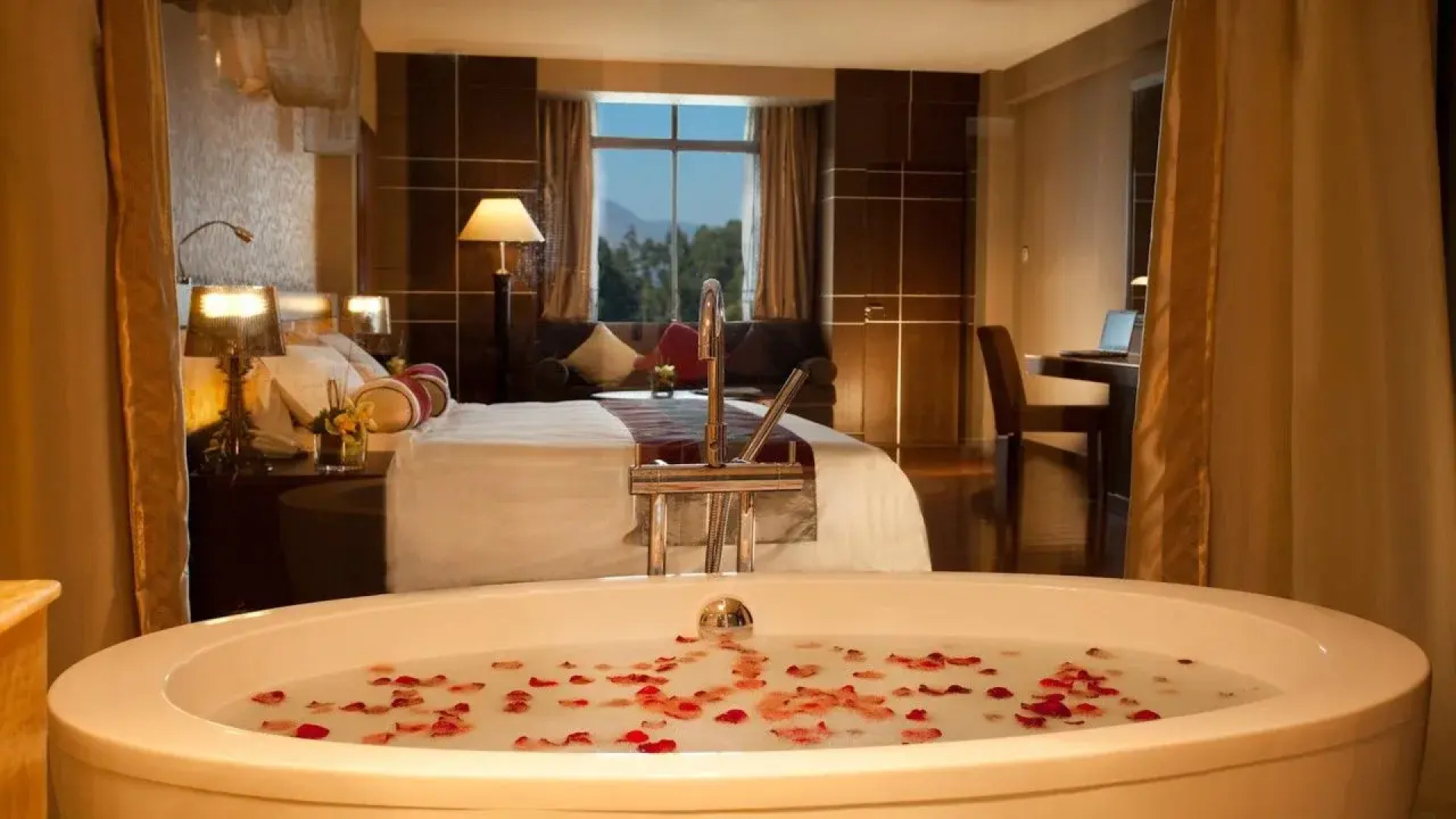 Spring City Golf And Lake Resort