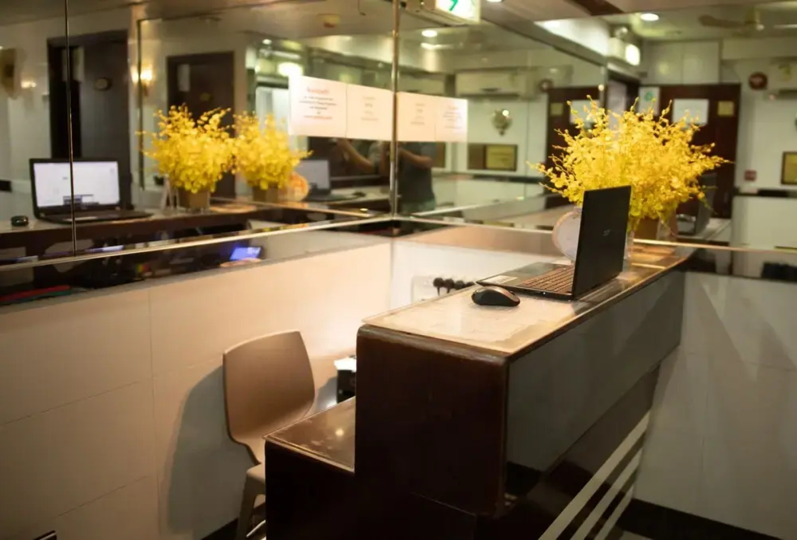 Marco Polo Hostel - Carlton Group of Hostels