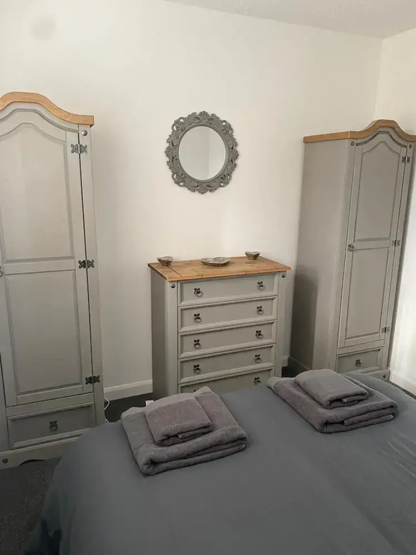 Whitehouse Guest House