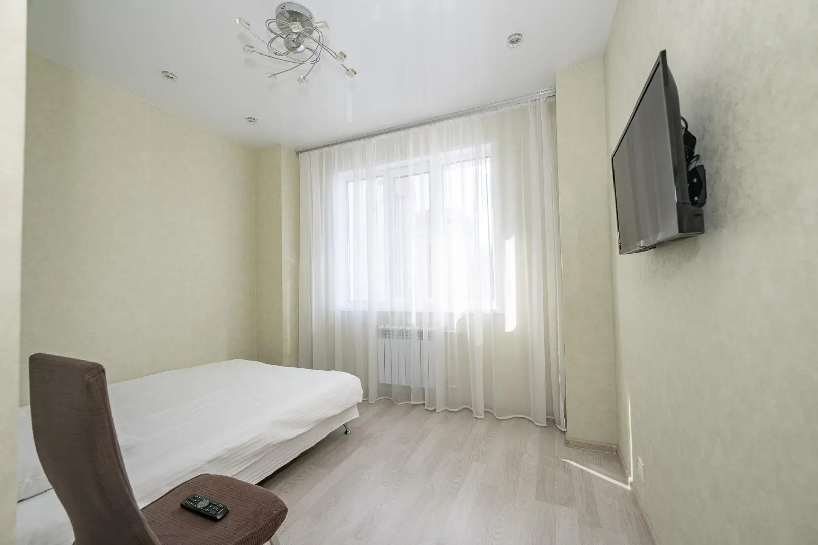 Илне Двухкомнатные квартиры на Республике 75А