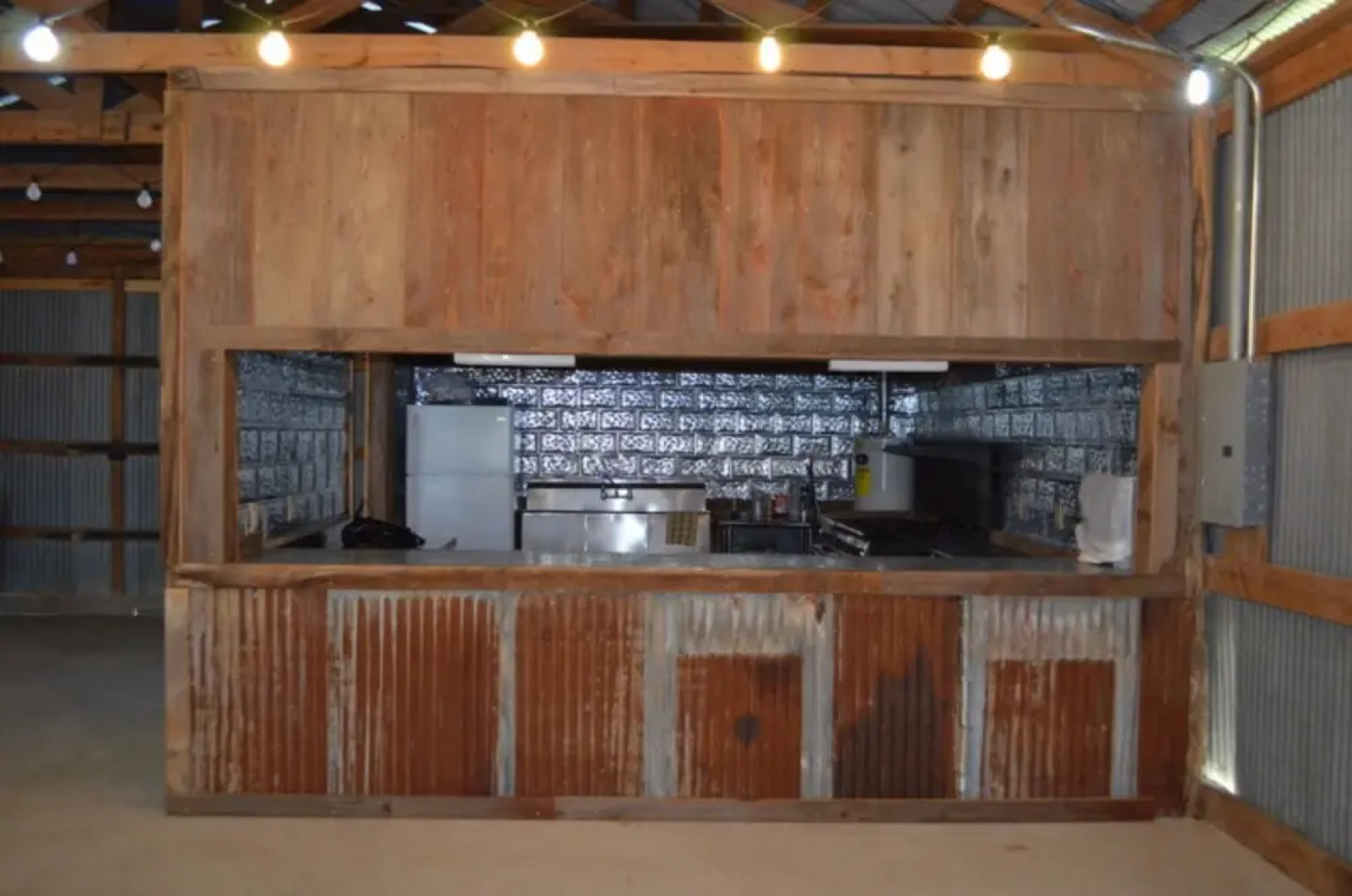 Utopia River Retreat