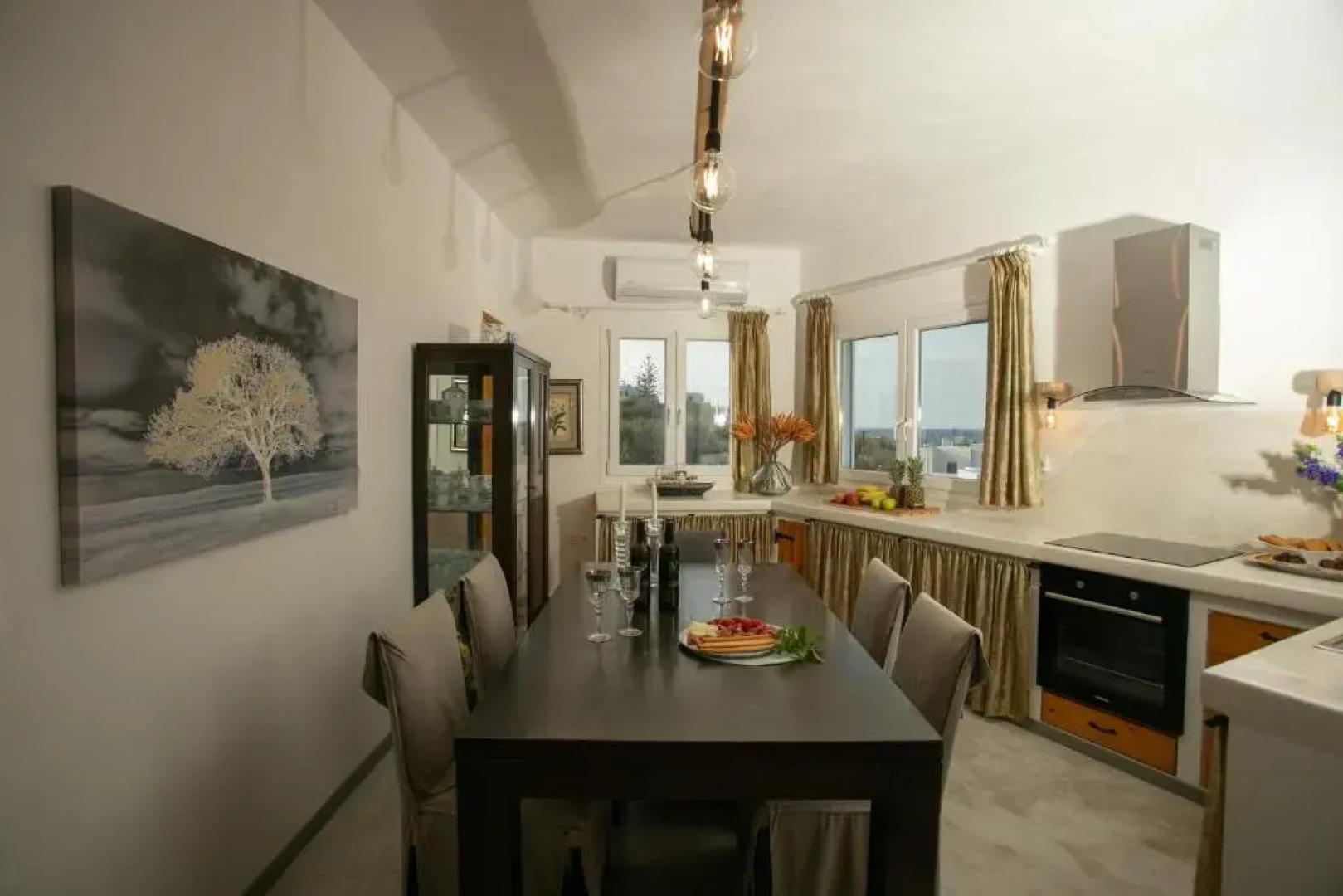 white house apollon naxos