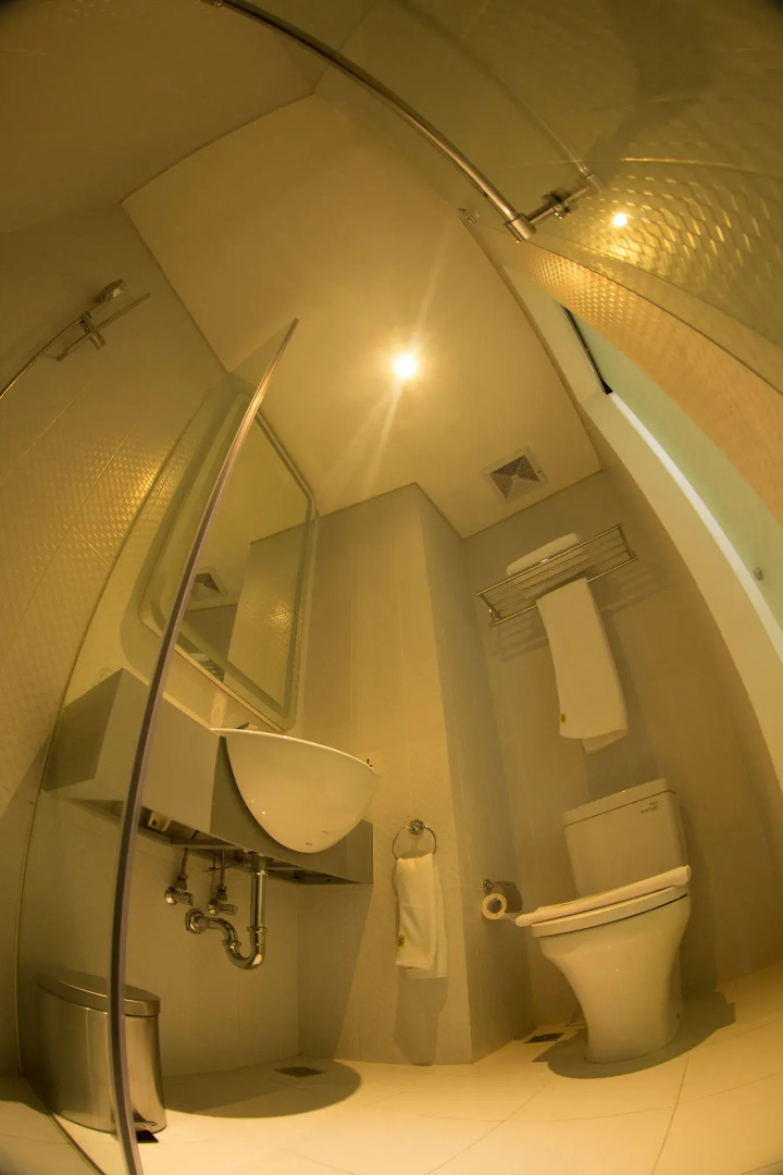 YELLO Hotel Jemursari Surabaya