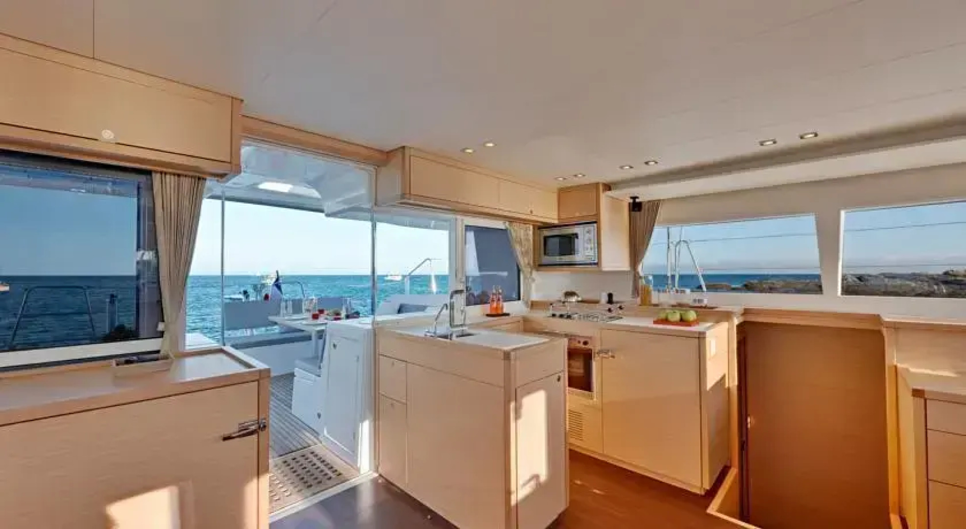 Bliss Boutique Yachting - Athens, Greece