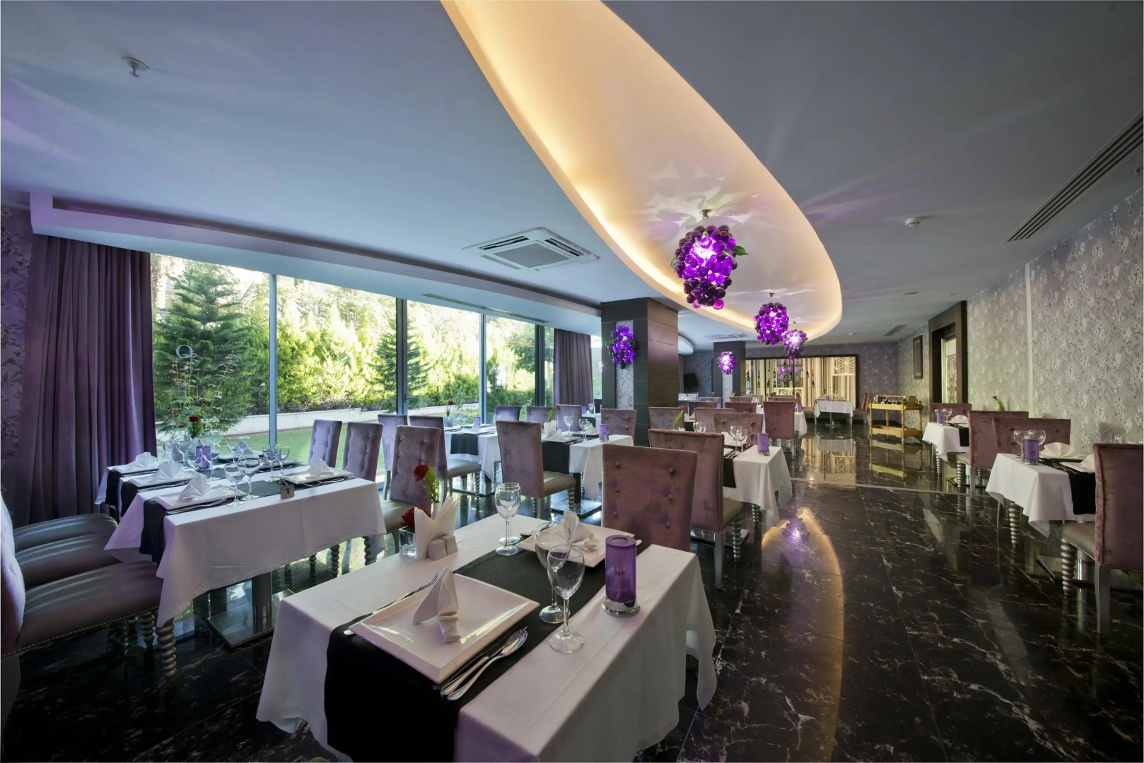 Отель Q Premium Resort