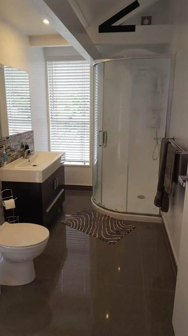 A bit of New York in Whanganui HOME STAY