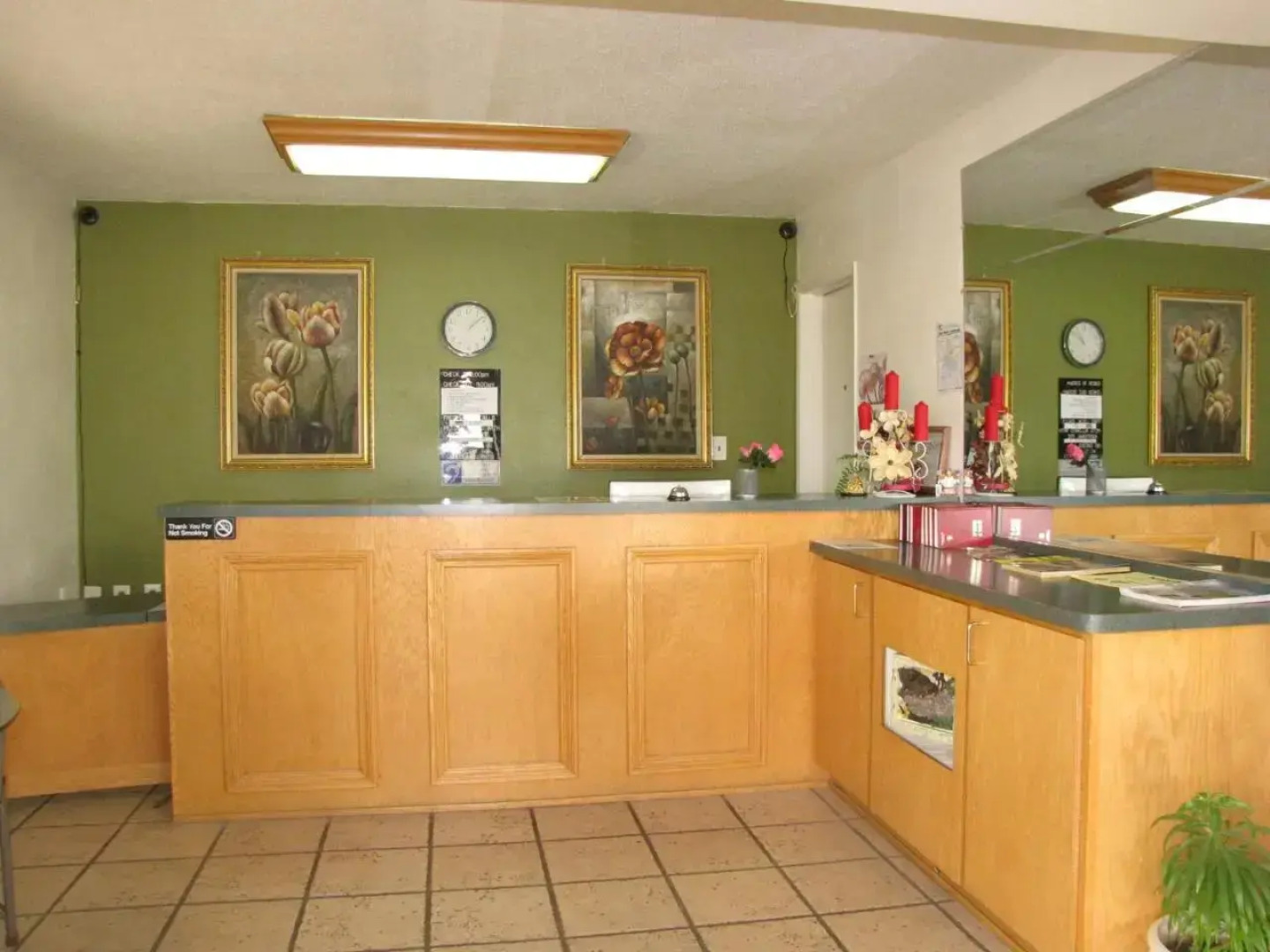 Econo Lodge Red Bluff