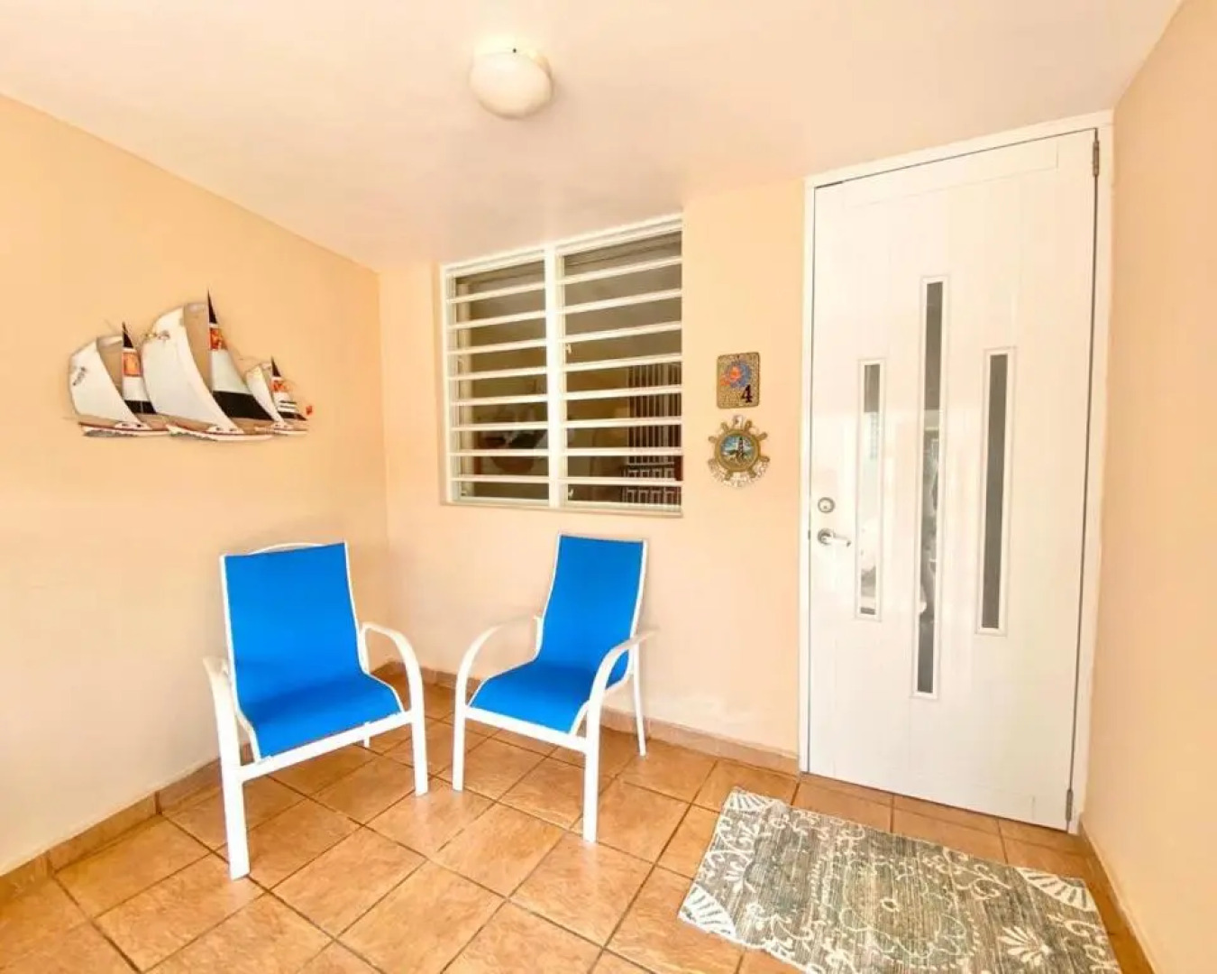 Tropical Breeze 2 Bed 2 Bath