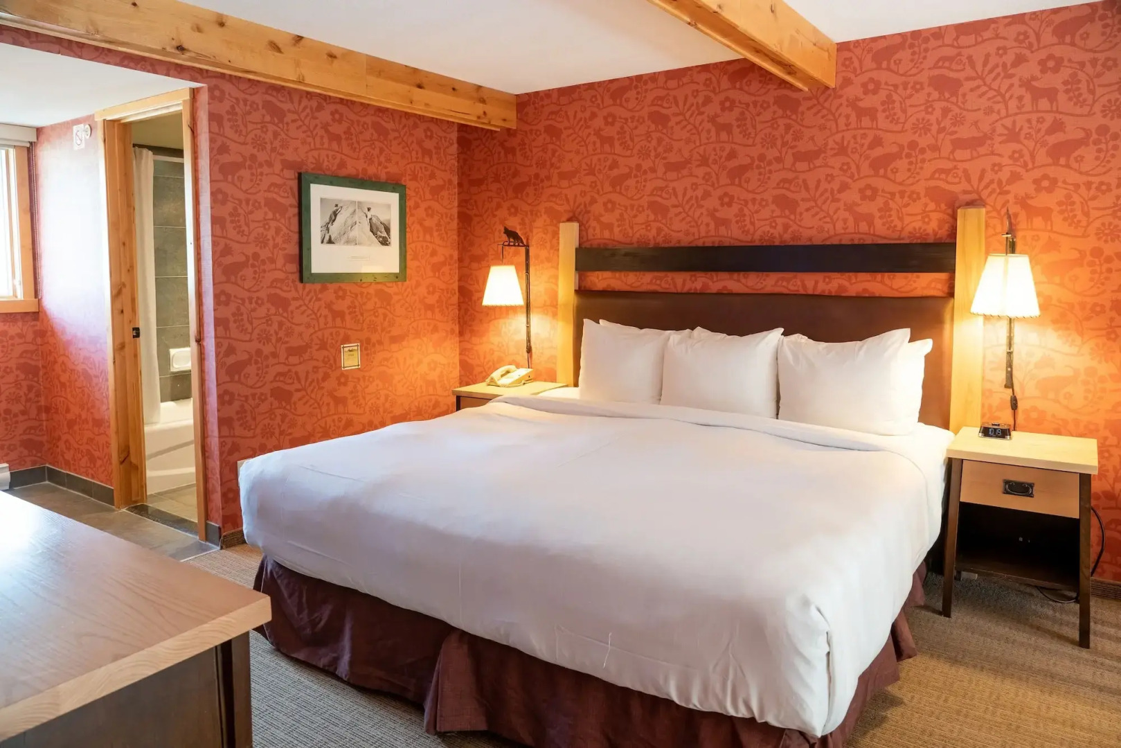 The Fox Hotel and Suites