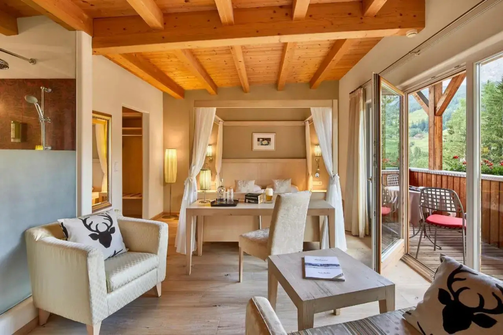 Dolomit Boutique Hotel