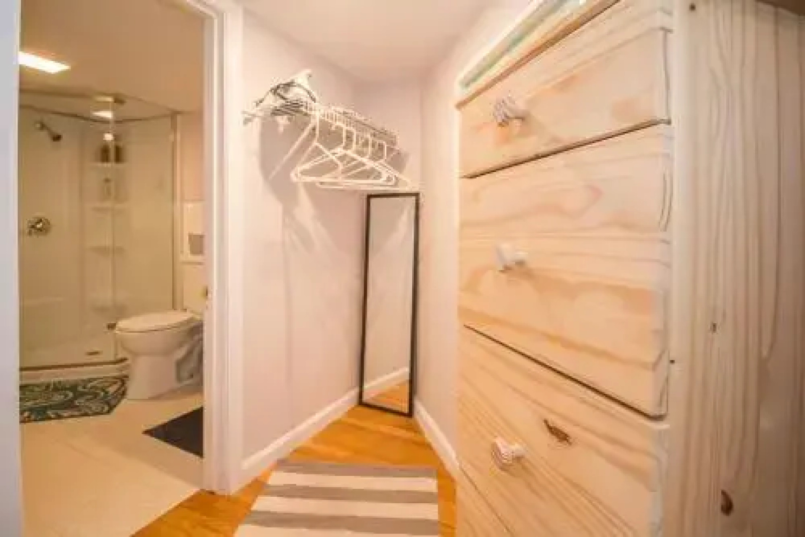Studio Apartment Near Fenway by STARS of Boston
