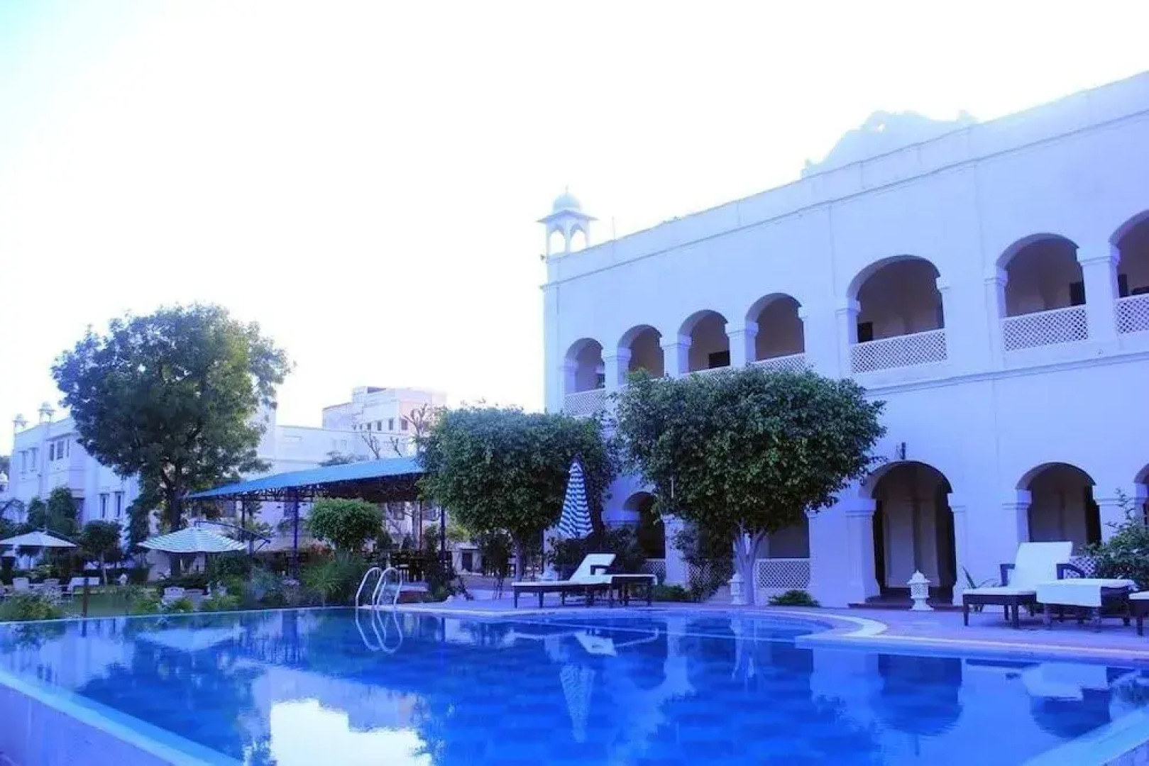 Hotel Roop Vilas Palace
