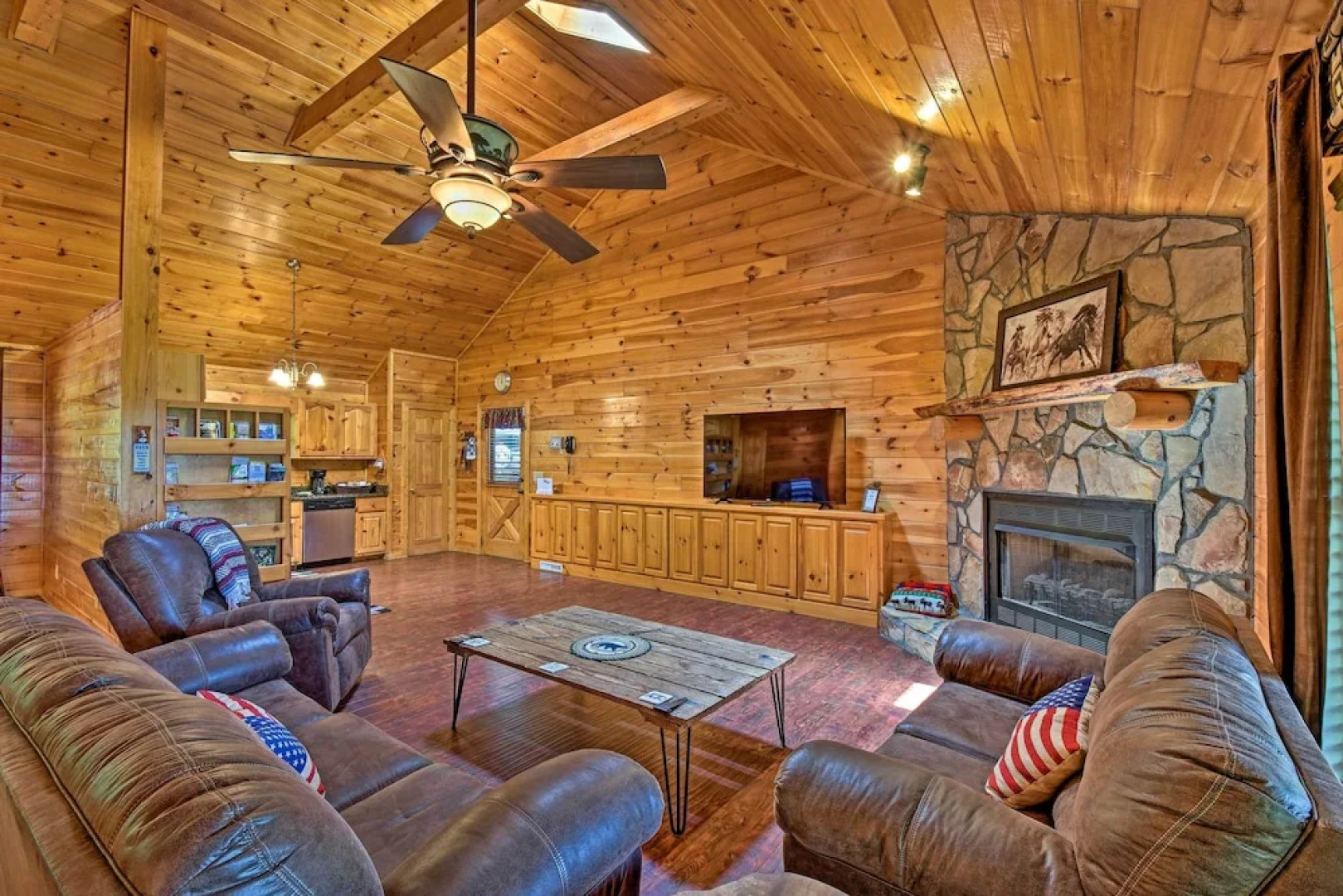 Cozy 'sunset View' Cabin w/ Game Room & Mtn Views!