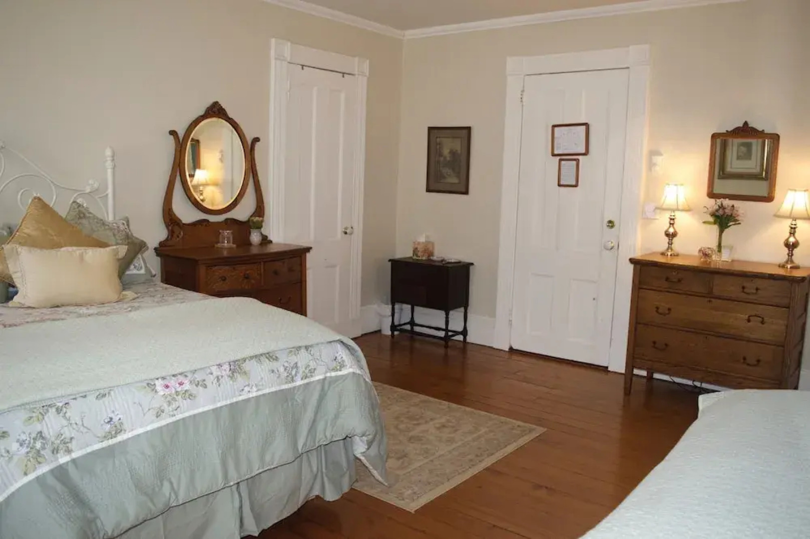 The Pawling House Bed & Breakfast