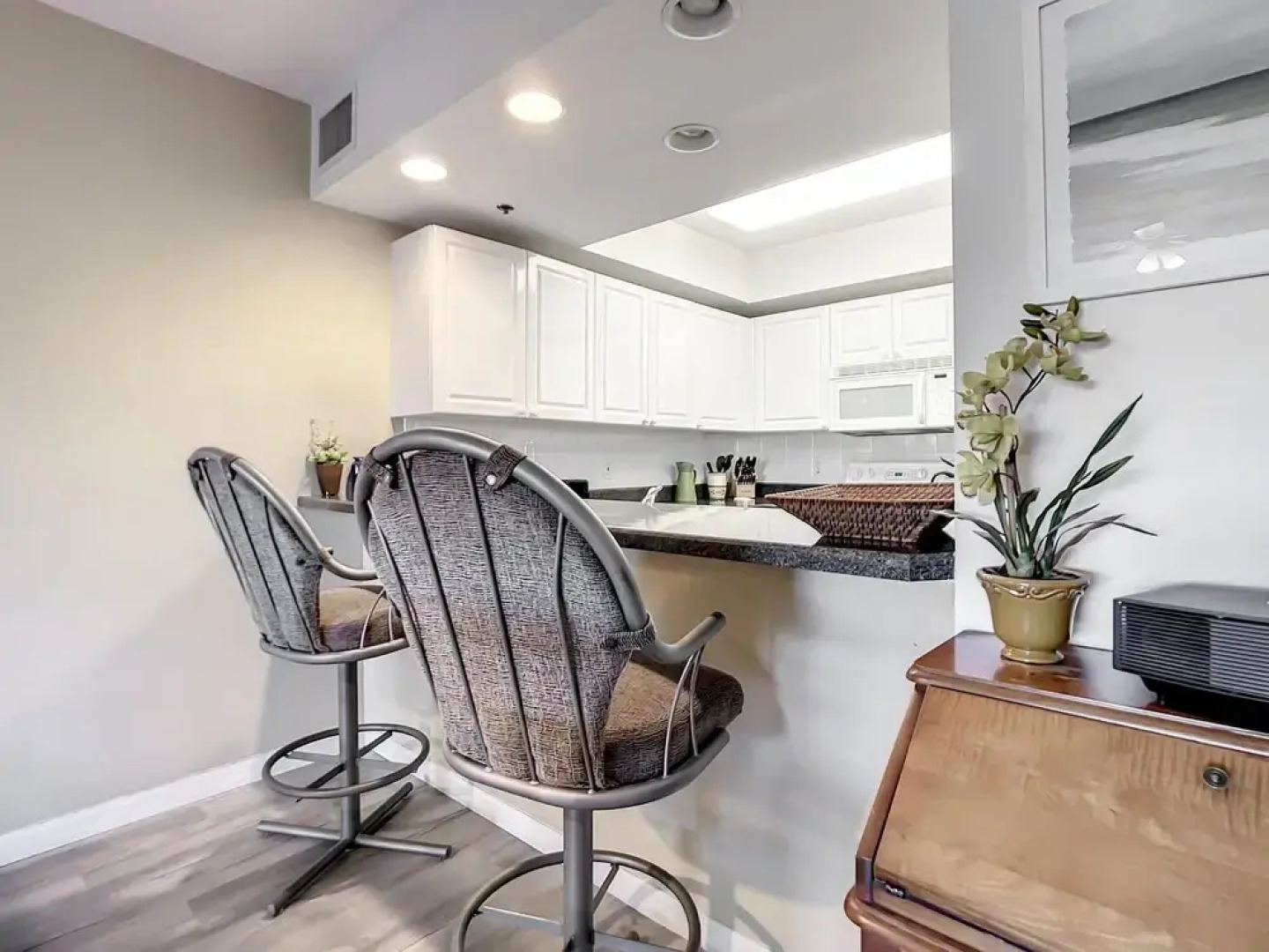 Lovely 3 2 Condo Looking out Over the Estuary Ocean Walk Building 4 205