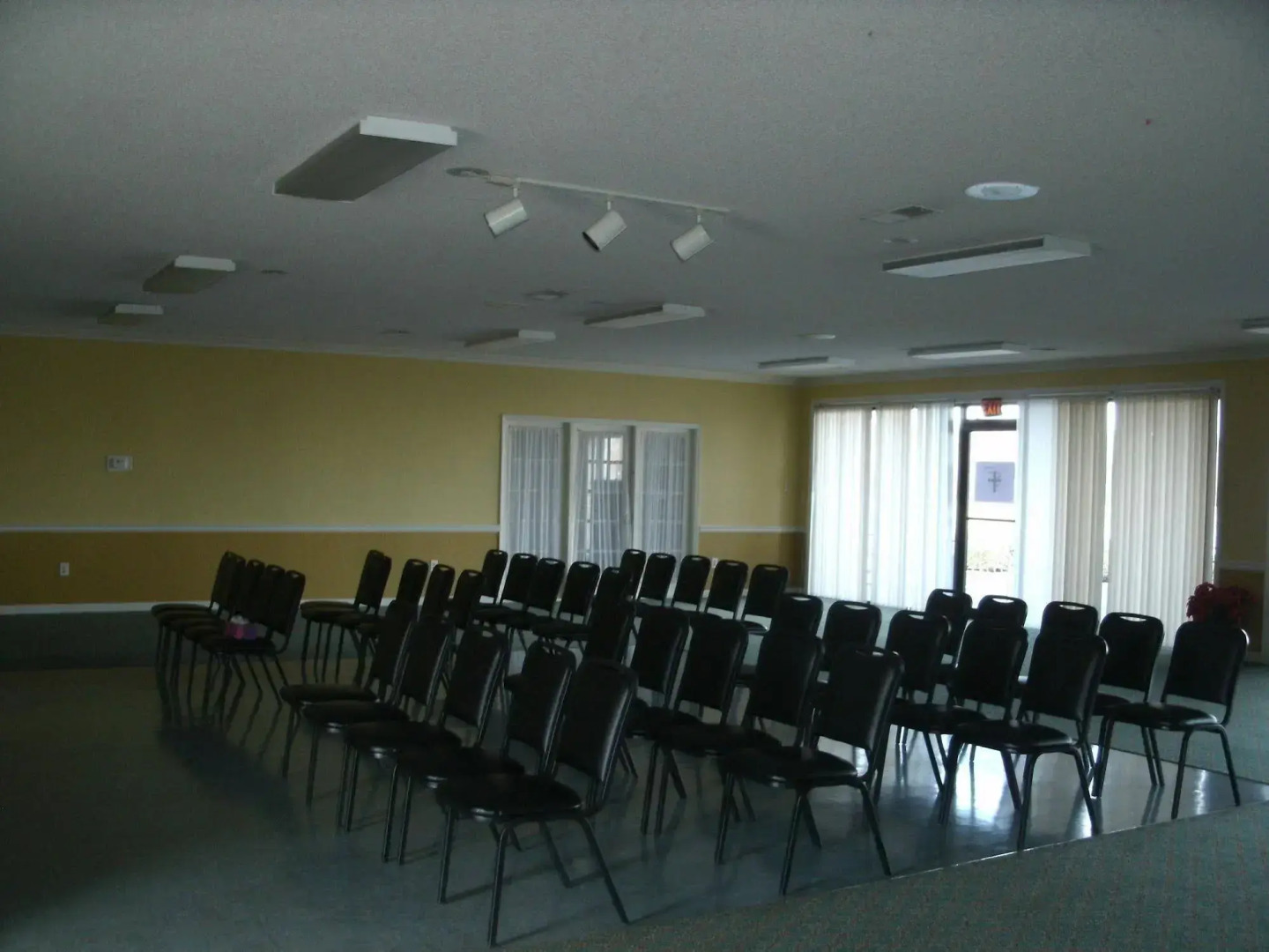 The Admiralty Suites & Inn Memphis Millington