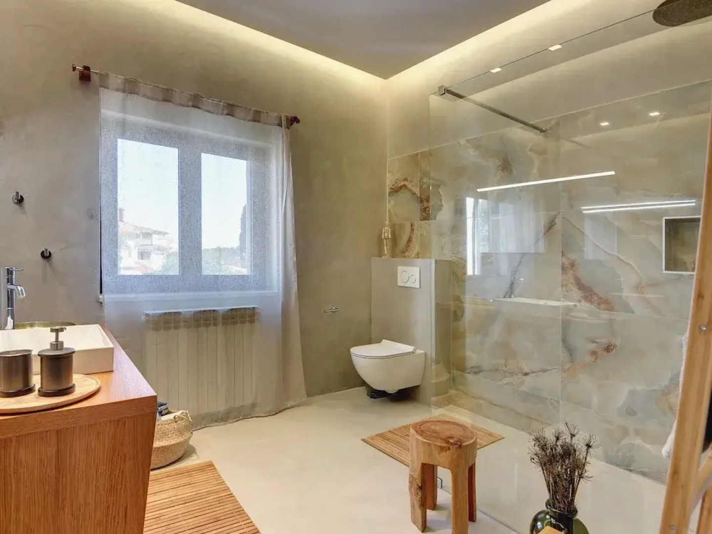 Villa in Stinjan With Pool and Sea View