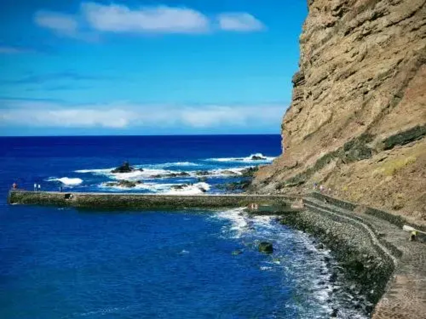 Apartamento Playa Alojera 1ª Linea