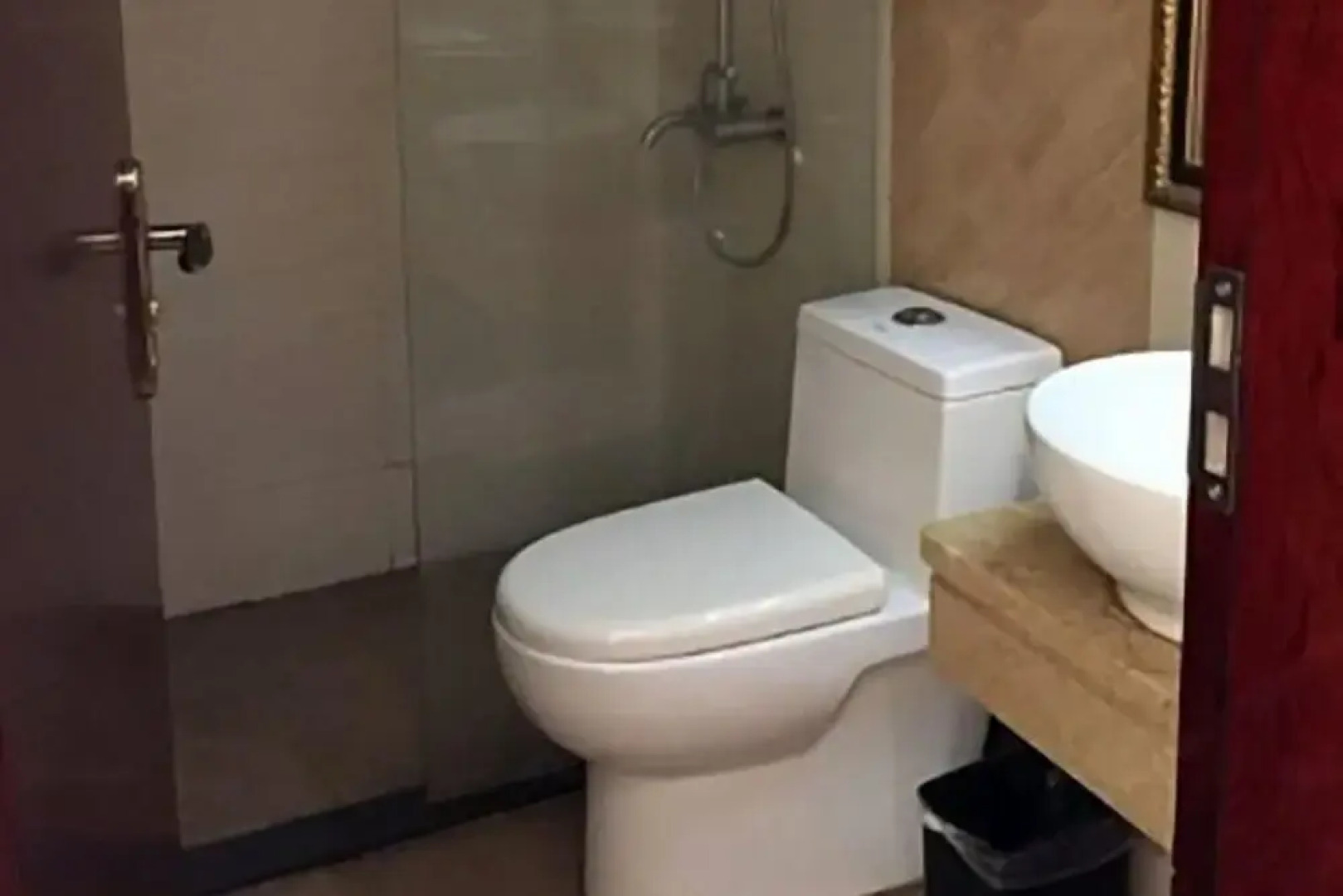 Huayue Business Hotel