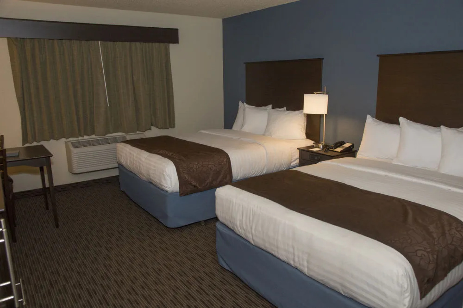 AmericInn Hotel & Suites Mounds View