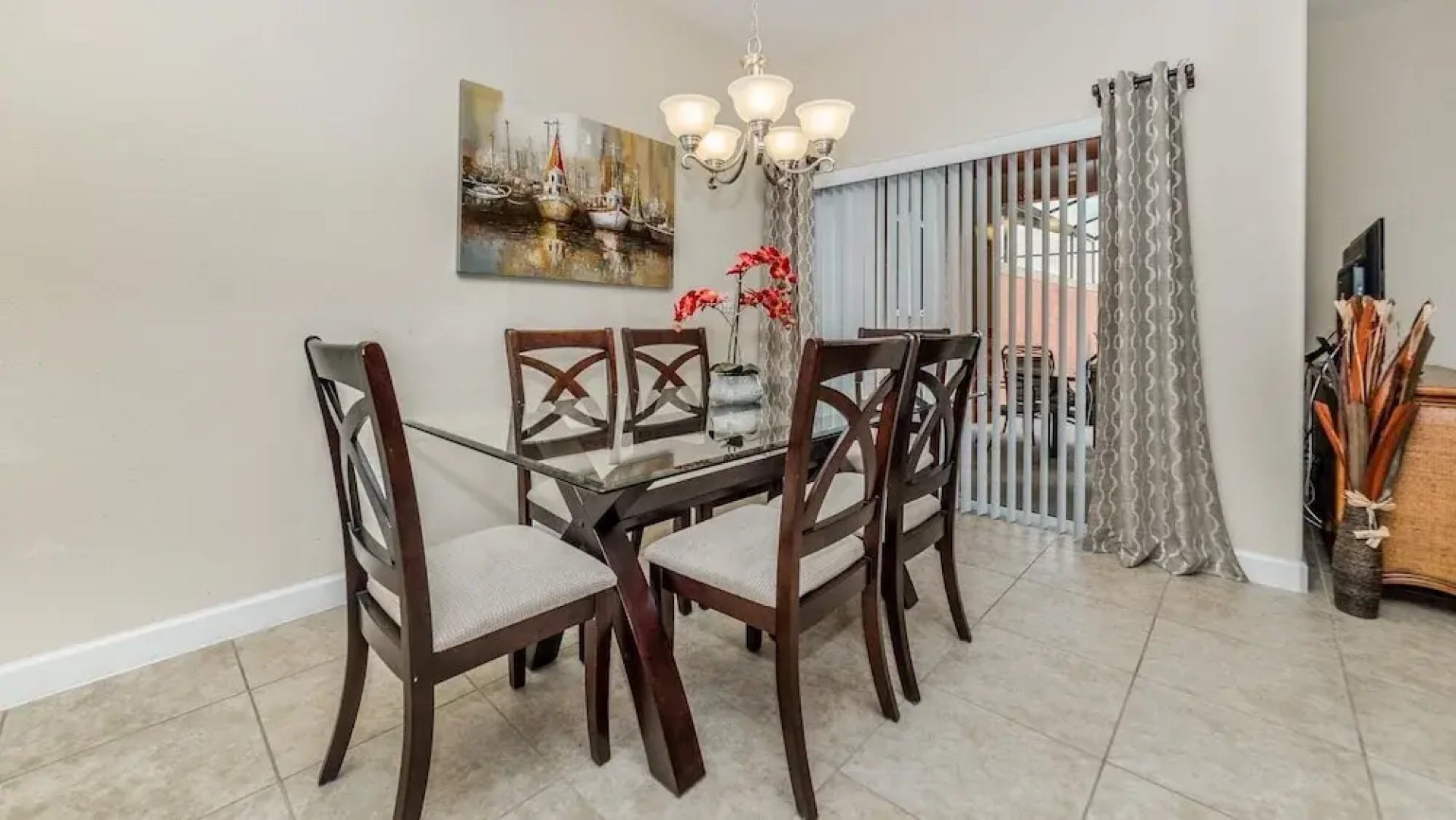 8946 Cuban Palm Road