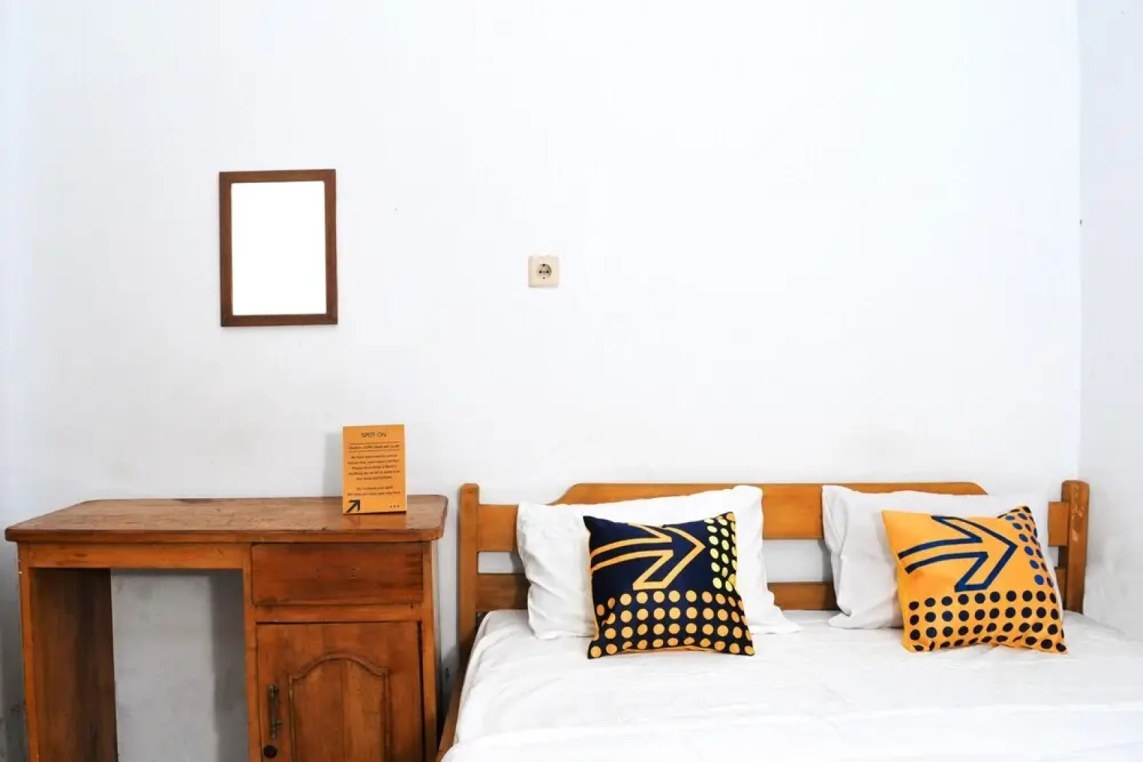 Rendy Putra Malingping by OYO Rooms