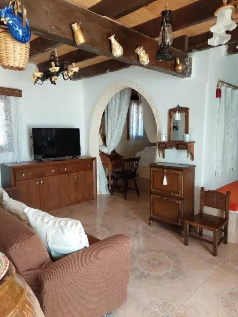 Lakena Traditional House