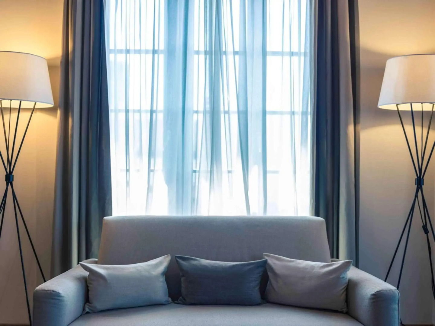 Отель Mercure Belgrade Excelsior