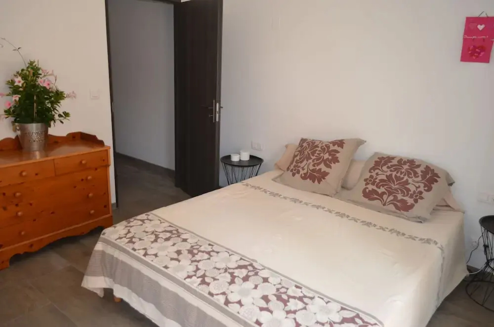 App. 100m2 avec jardin proche plages