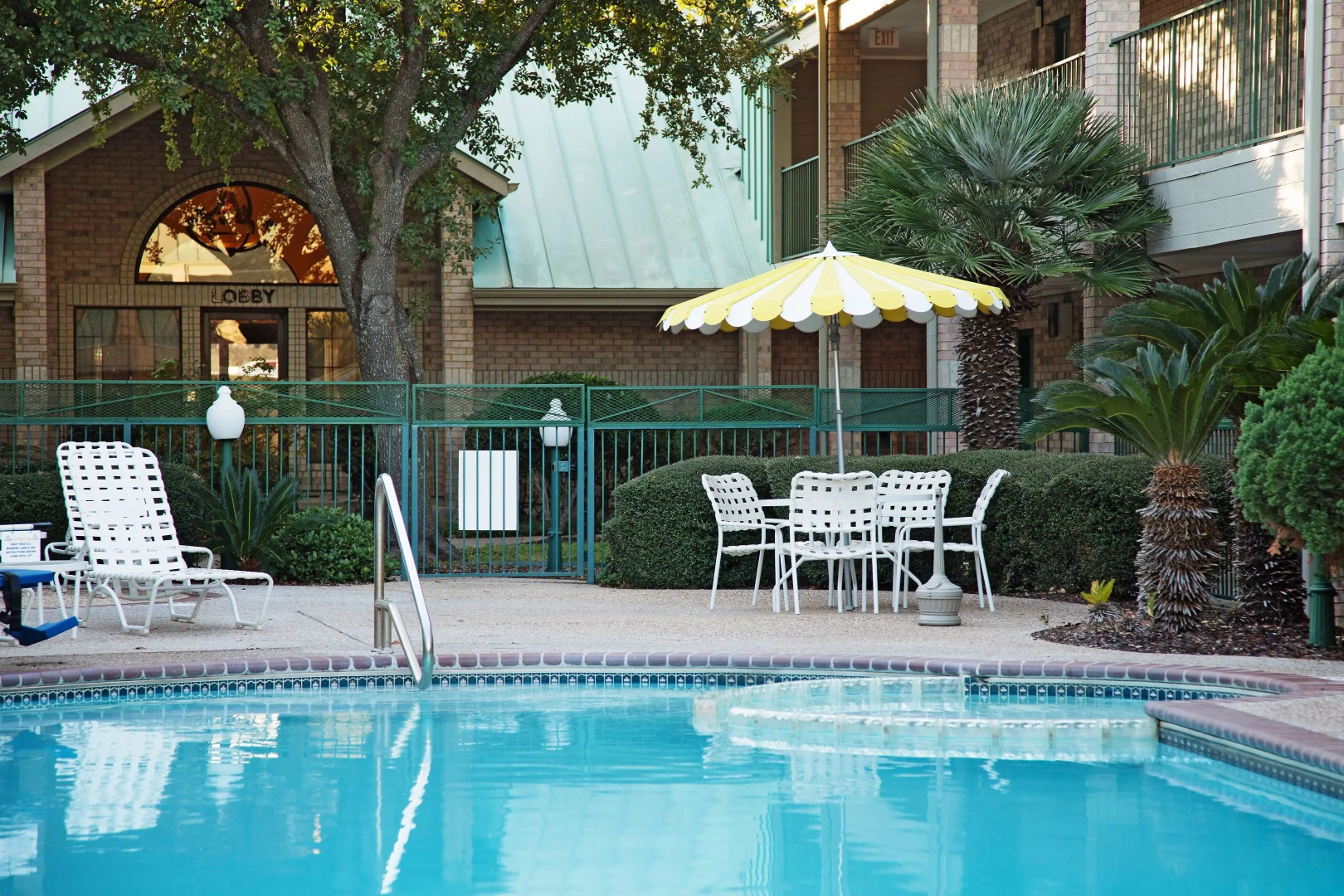 SureStay Plus by Best Western San Antonio Fiesta Inn