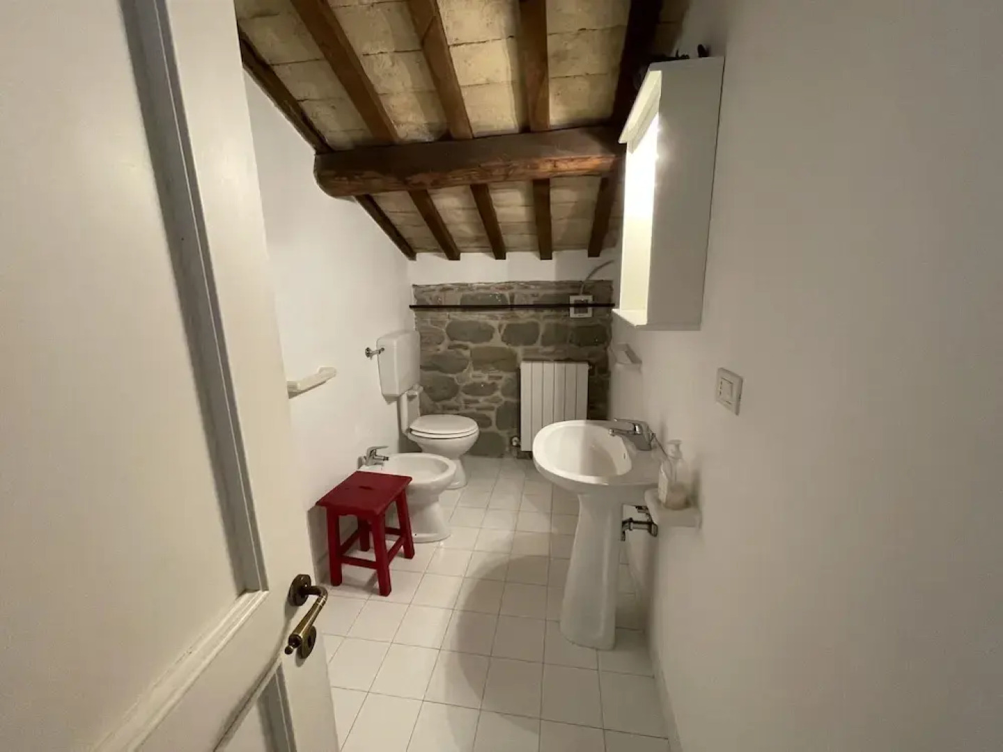 Spacious Holiday Home With Swimming Pool