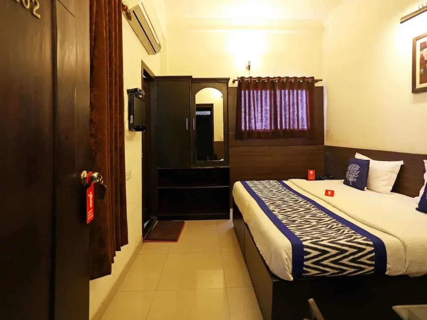 OYO Falgship 11668 Hotel Good Times