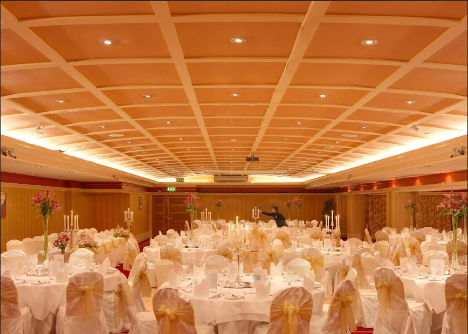 Killarney Avenue Hotel