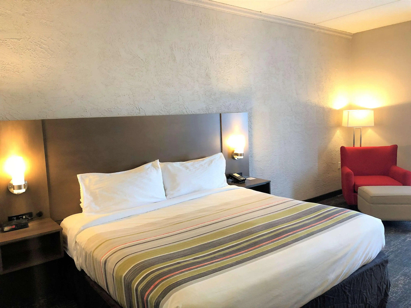 Country Inn & Suites by Radisson, Mt. Pleasant-Racine West, WI