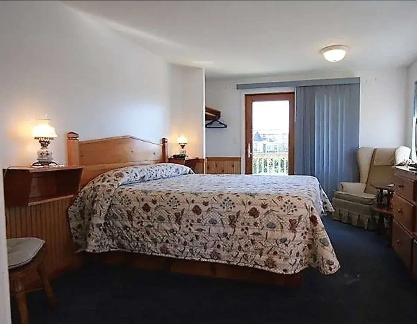 Moody's Motel & Cottages