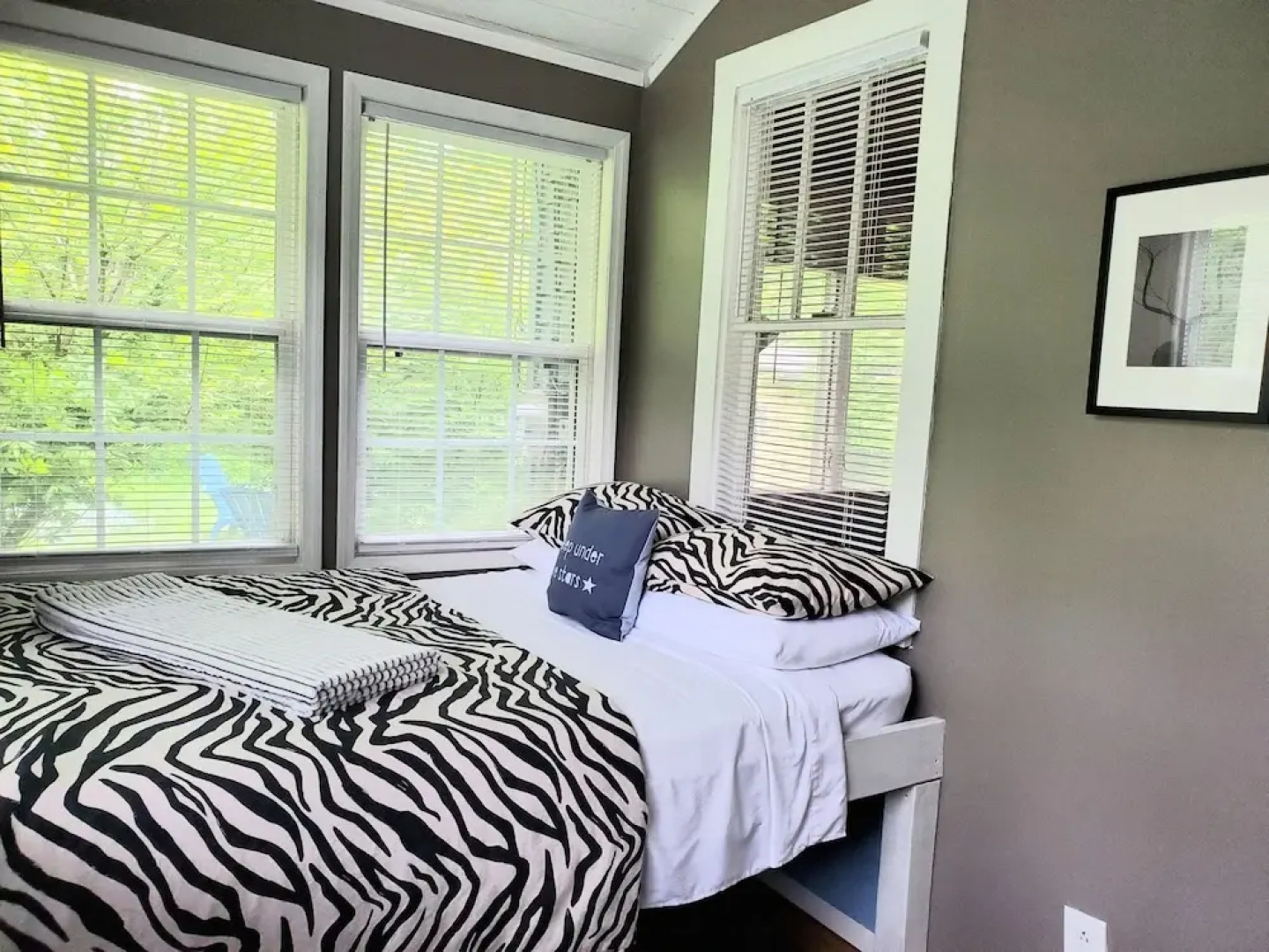 Paradise Pine Getaway Cabins