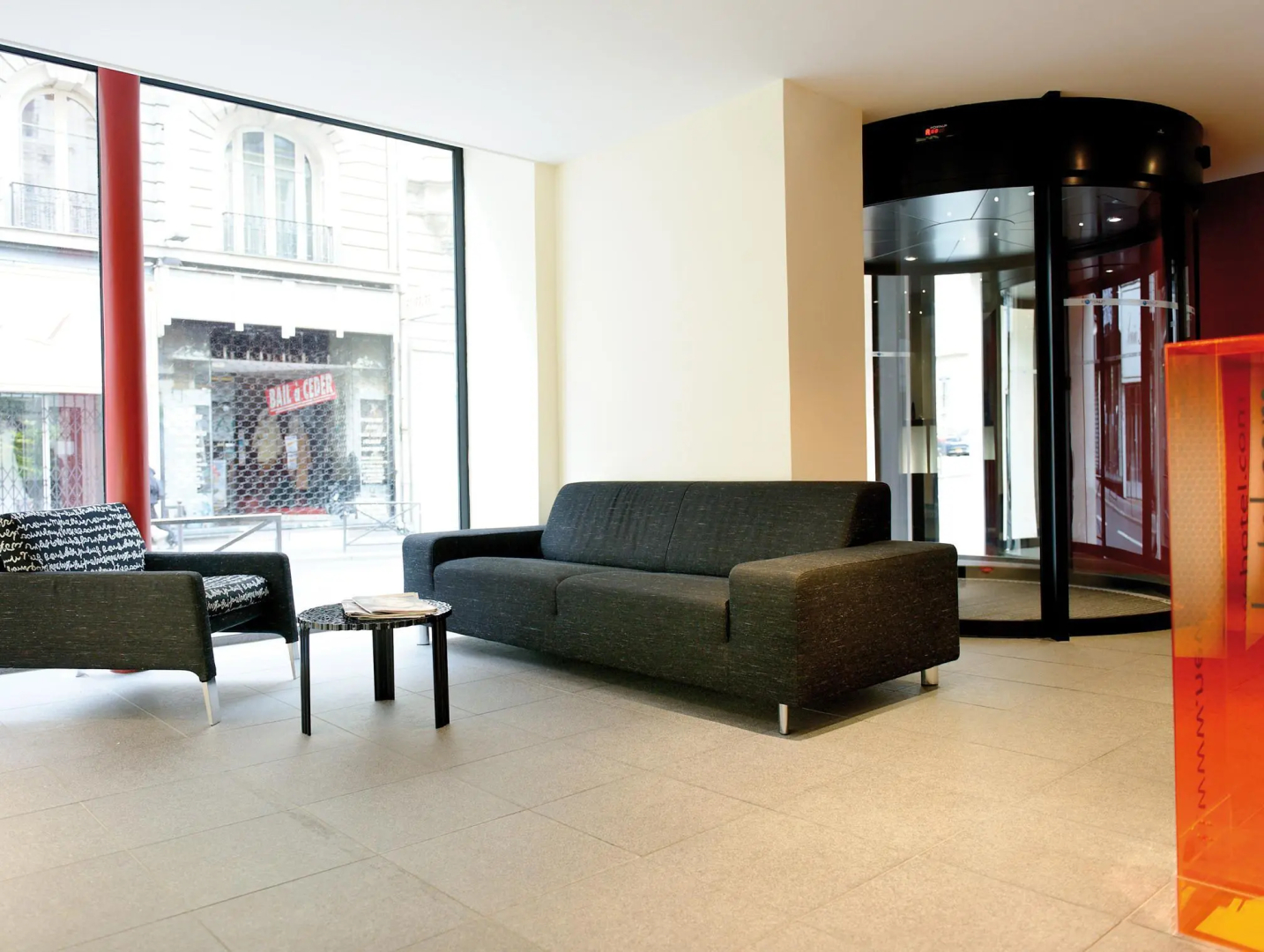 New Hotel Saint Lazare