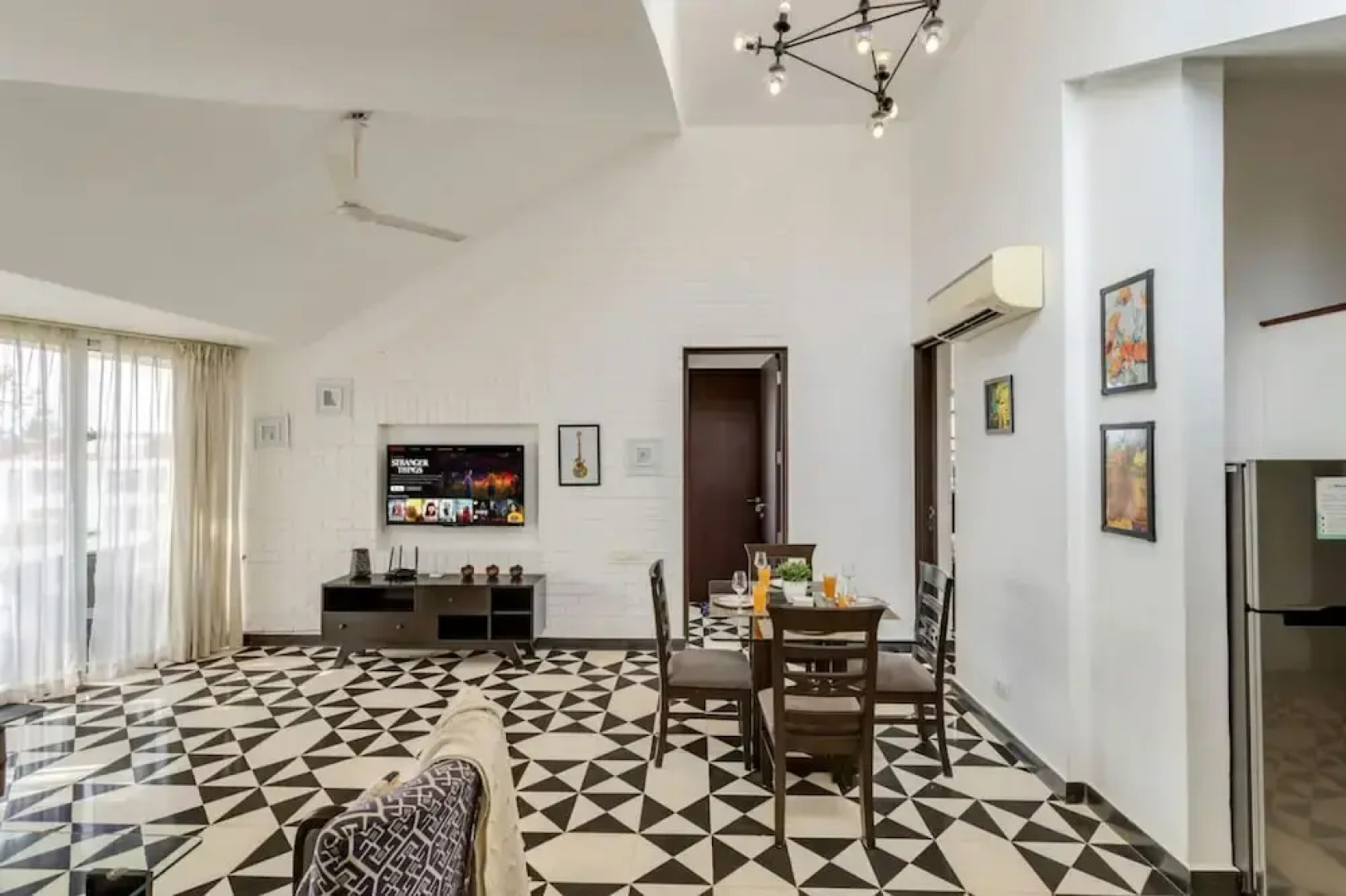 Elegant 2BR Apartment Near Candolim Coco Beach