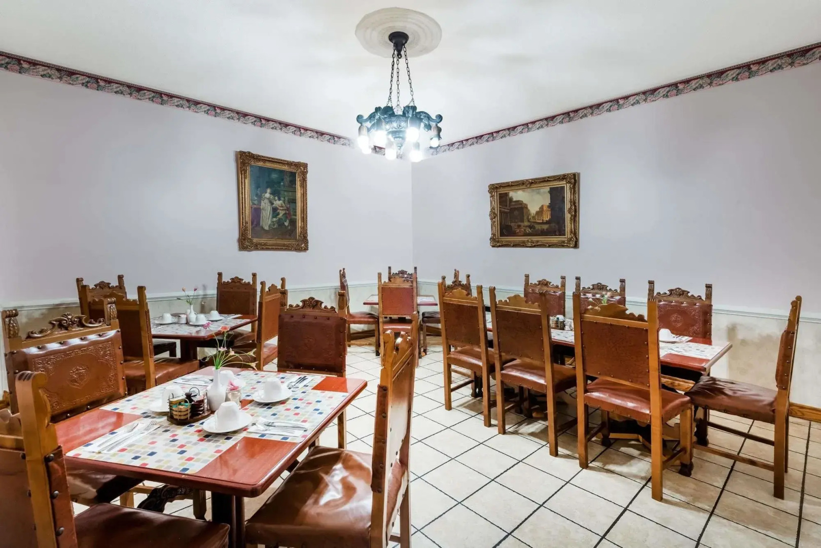 SureStay Plus by Best Western Windsor