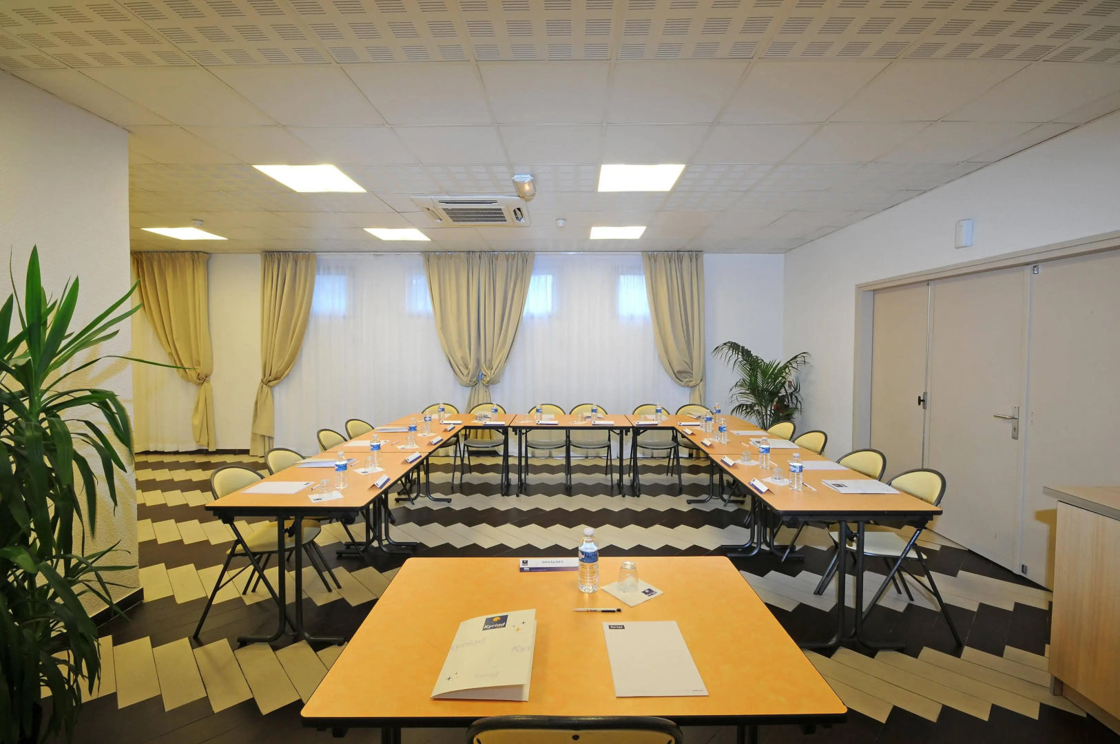 Kyriad Paris Sud - Arcueil Cachan