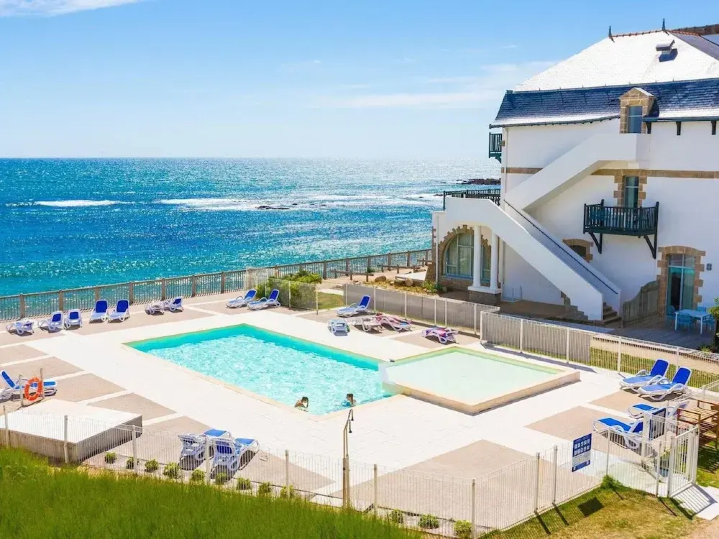 Apartment in Cote Sauvage Near La Baule Bay