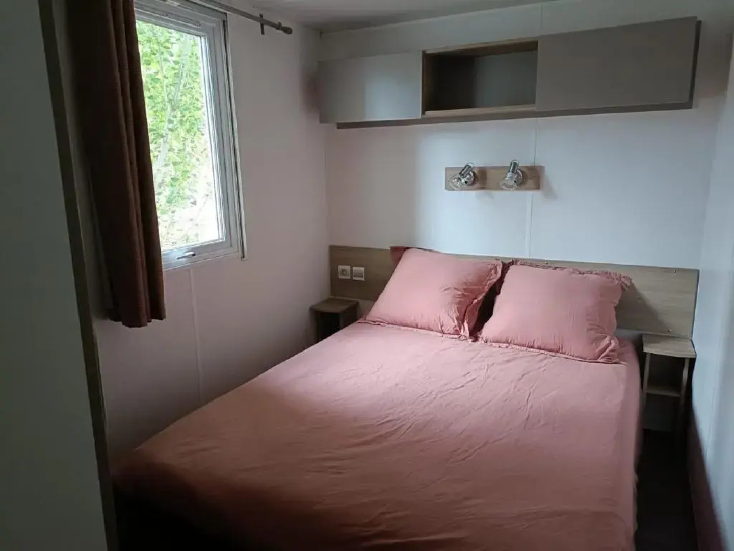 Mobil-home camping 4 étoiles La carabasse Vias