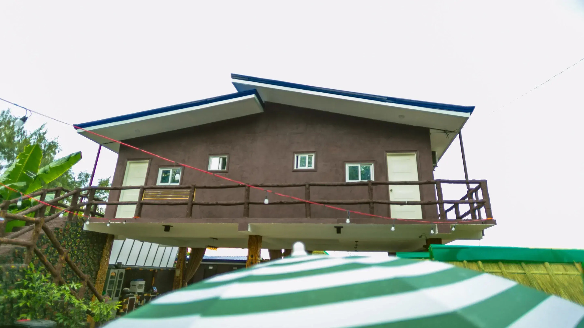 Sun in Hand Beach Resort