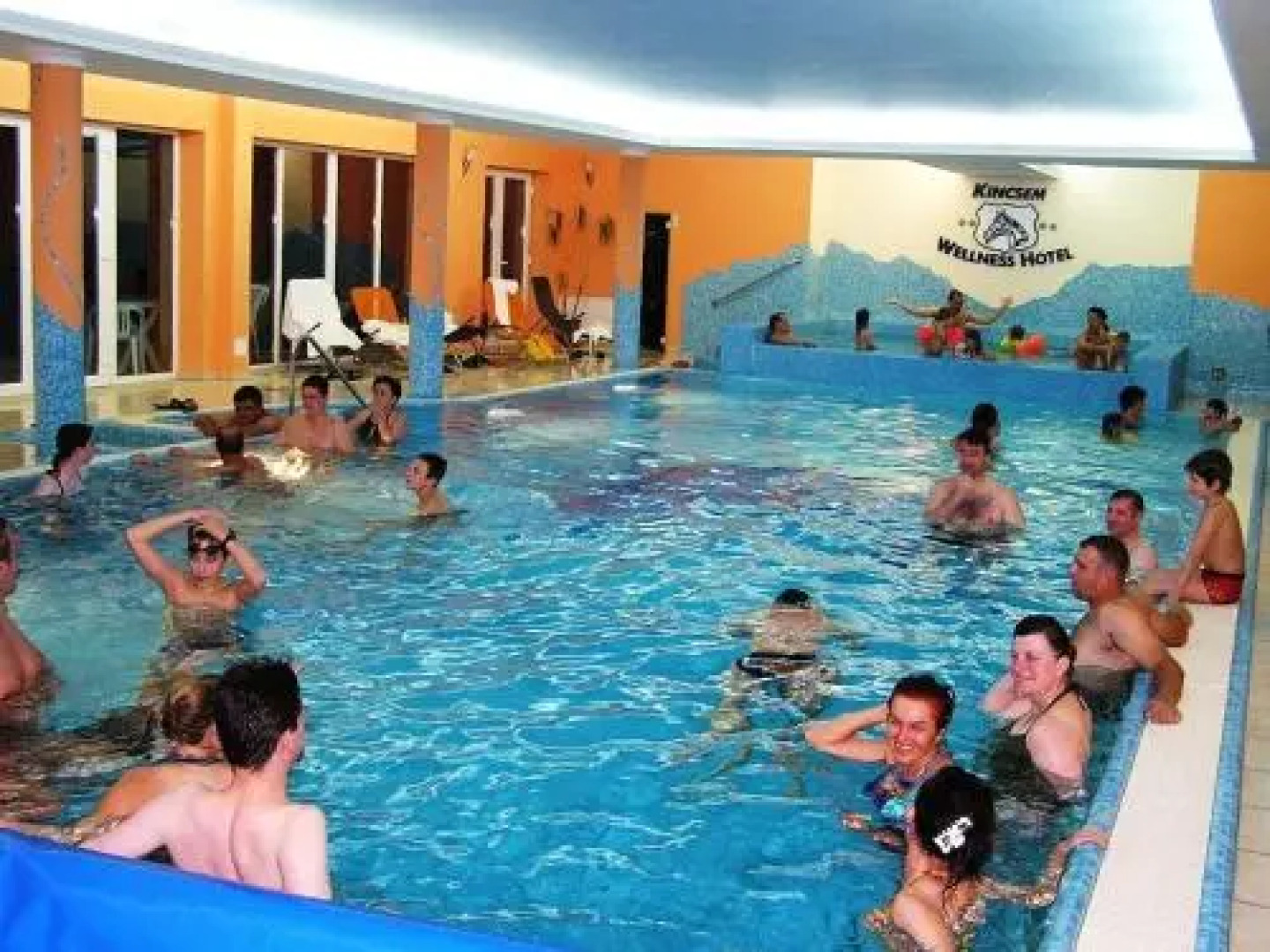 Kincsem Wellness Hotel
