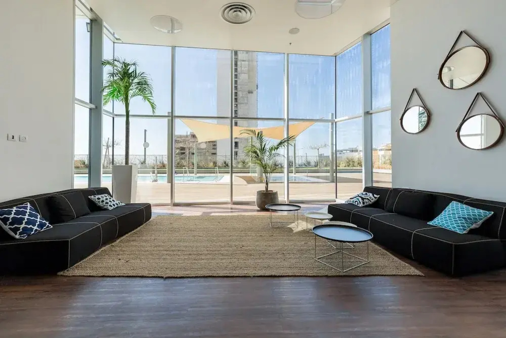 Nat 600 Beach-Luxury Appartment