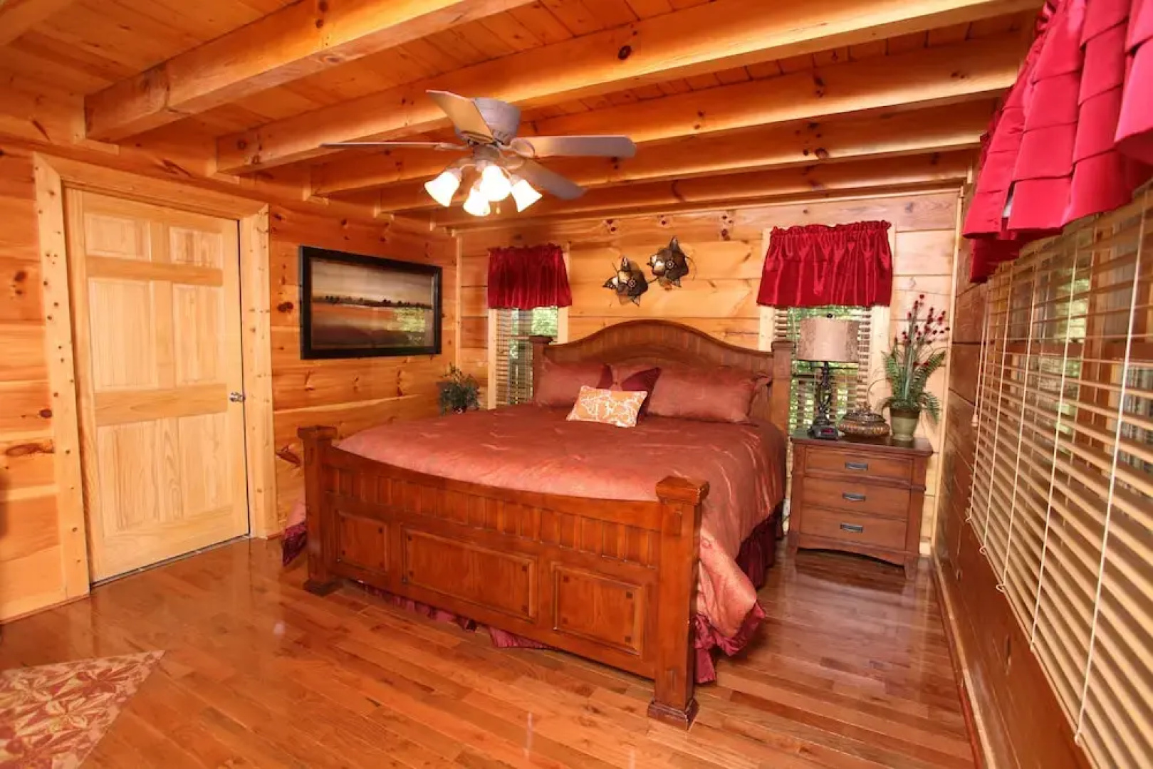 Off The Clock - Four Bedroom Cabin
